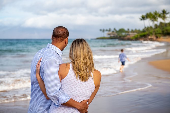Maui Family and Couple Beach Photo Session - What You Receive Online, and How Selection Works