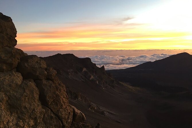 Maui Haleakala Sunrise Downhill Bike Tour with Mountain Riders Rated #1 - Guides and safety on a steep downhill: how the ride stays fun
