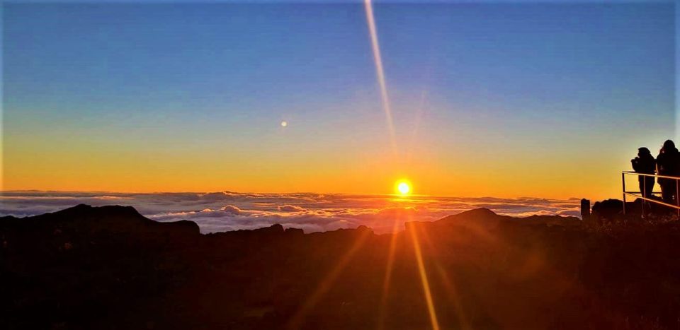 Maui: Haleakala Sunset and Stargazing Tour with Dinner - Should you book this tour?