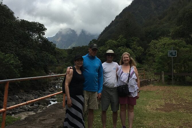 Maui Historical Island Tour - King Kamehameha Golf Club and Crownfield: Frank Lloyd Wright meets Hollywood names