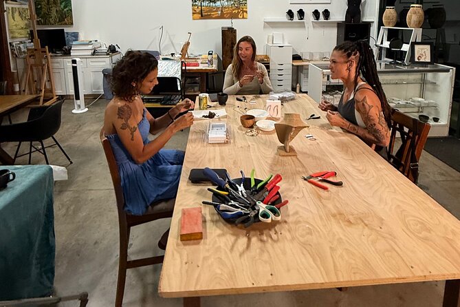 Maui Jewelry Making Class with Puka Shells and Pearls - Price Check: Is $180 Worth It for a 2-Hour Workshop?