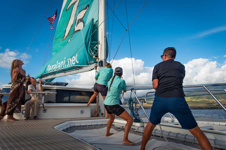 Maui: Ka'anapali Discount Whale Watch - Beach Loading Vessel - What’s Not Included: Plan Around Snacks, Drinks, and Gratuities