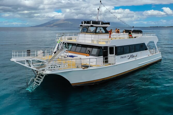 Maui: Molokini and Turtle Town Snorkeling aboard Pride of Maui - Pride of Maui: a smooth, spacious platform for snorkeling