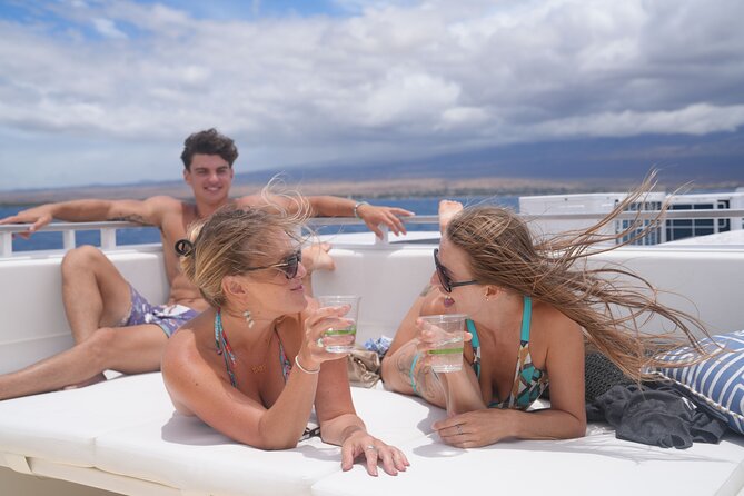 Maui: Molokini and Turtles Luxury Yacht Snorkel - Turtle Town snorkeling: when the water calms down