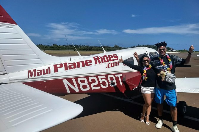 Maui -PRIVATE- Air Tour: 5 Islands: (2-5 people): SEE Even MORE! - Makena lava fields and the south coast in one satisfying pass