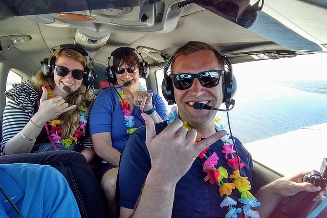 Maui -PRIVATE- Air Tour: 5 Islands: (2-5 people): SEE Even MORE! - Live commentary: this is where the plane becomes a lesson
