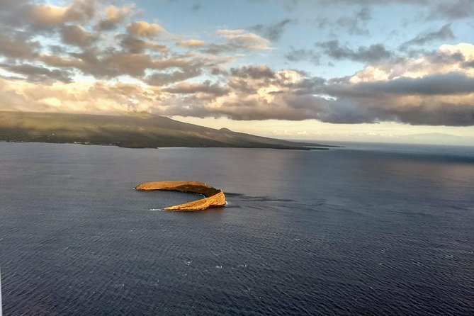 Maui -PRIVATE- Air Tour: 5 Islands: (2-5 people): SEE Even MORE! - Meeting in Kahului and what happens before takeoff