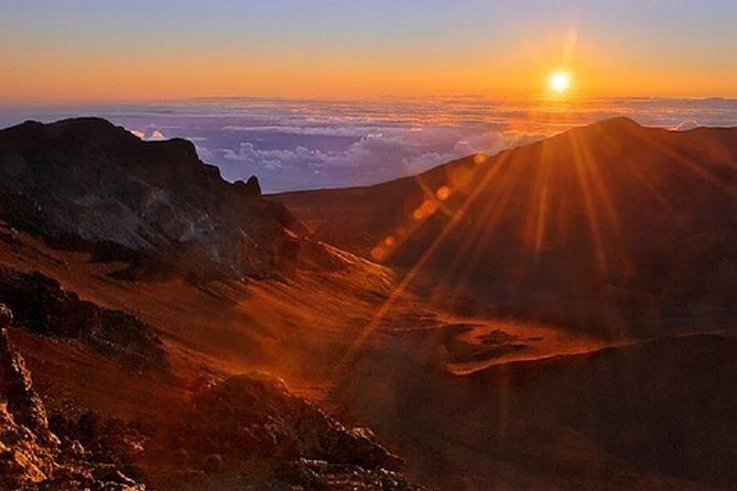Maui-PRIVATE-Air Tour: Volcano Lava & Jungle Waterfalls (2-5 Max) - Lava rivers, craters, and sea-meets-fire moments