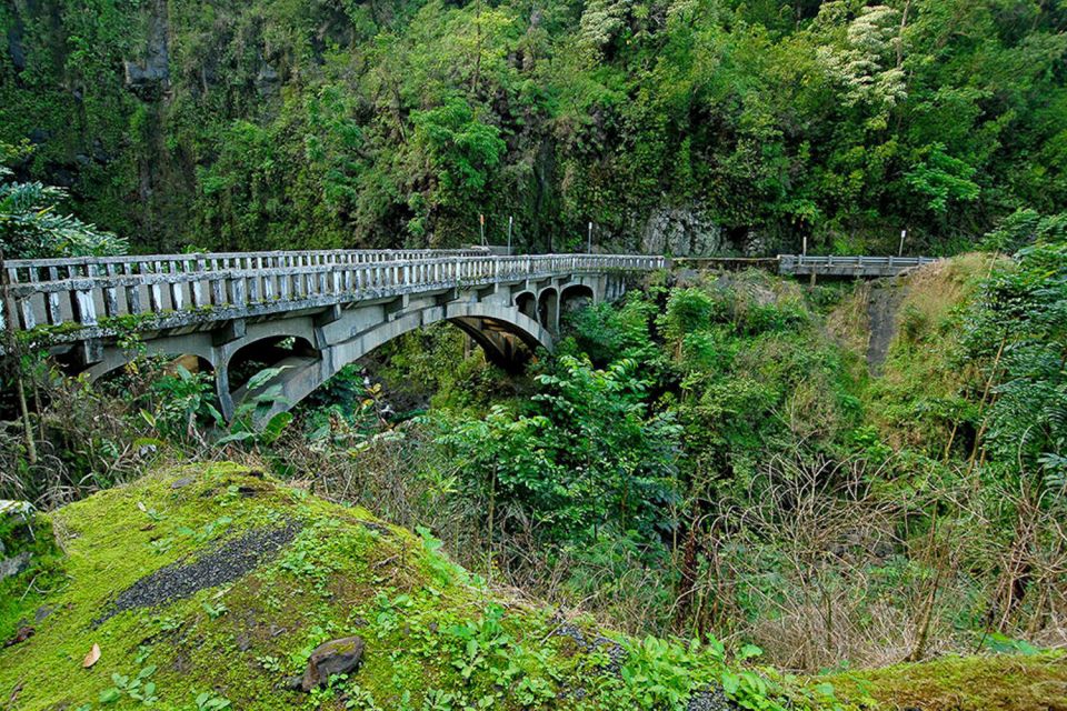 Maui: Road to Hana Sightseeing Tour - Paia Town First: A Calmer Start Before the Curves