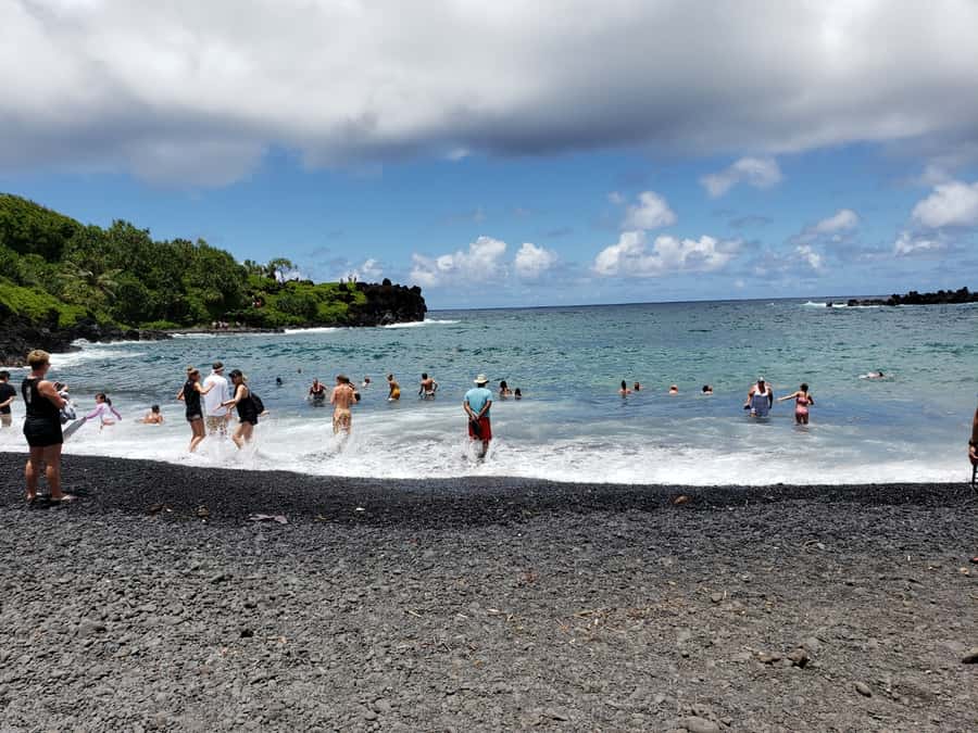 Maui : Road to Hana Tour w/ Pickup near Cruise Port - From cruise port pickup to Hana Highway: why a pro van makes sense