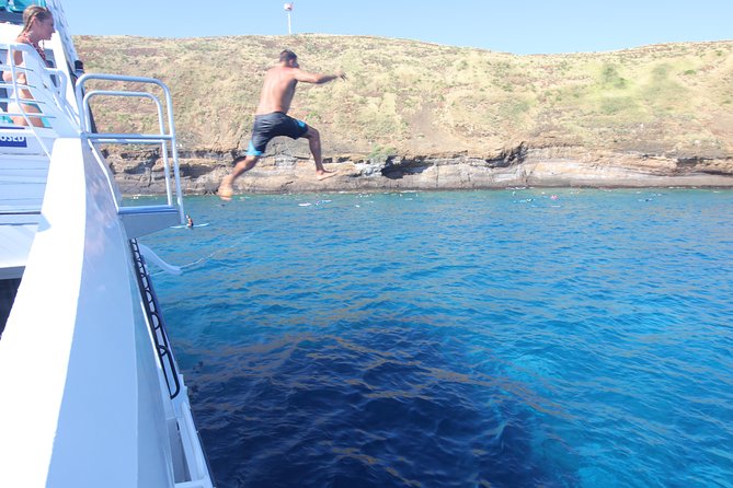 Maui Snorkeling Adventure From Ma'alaea Harbor to Molokini - Board the three-deck catamaran: breakfast, slides, and views