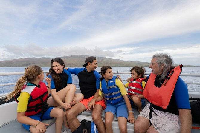 Maui Snorkeling Adventure to Molokini and Turtle Town - Breakfast on the catamaran: the fuel that makes snorkeling easier