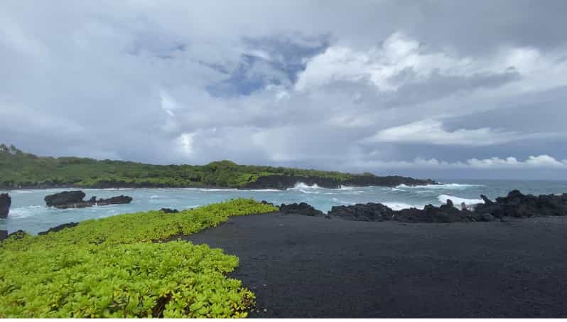 Maui: Van Day Trip to Hana with Local Guide and Lunch - Key things that make this Hana day trip worth your time