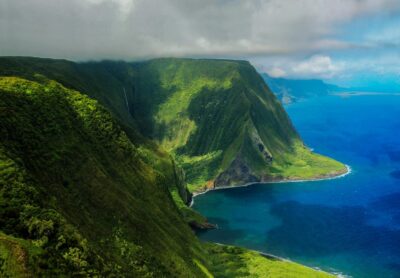 Maui: Waterfalls of West Maui and Molokai Helicopter Tour - The helicopter experience: Eco-Star, Bose audio, and pilot-guide storytelling