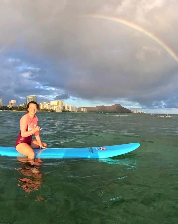Oahu: 1-on-1 Surfing Lesson in Waikiki - The guaranteed wave and why it boosts confidence
