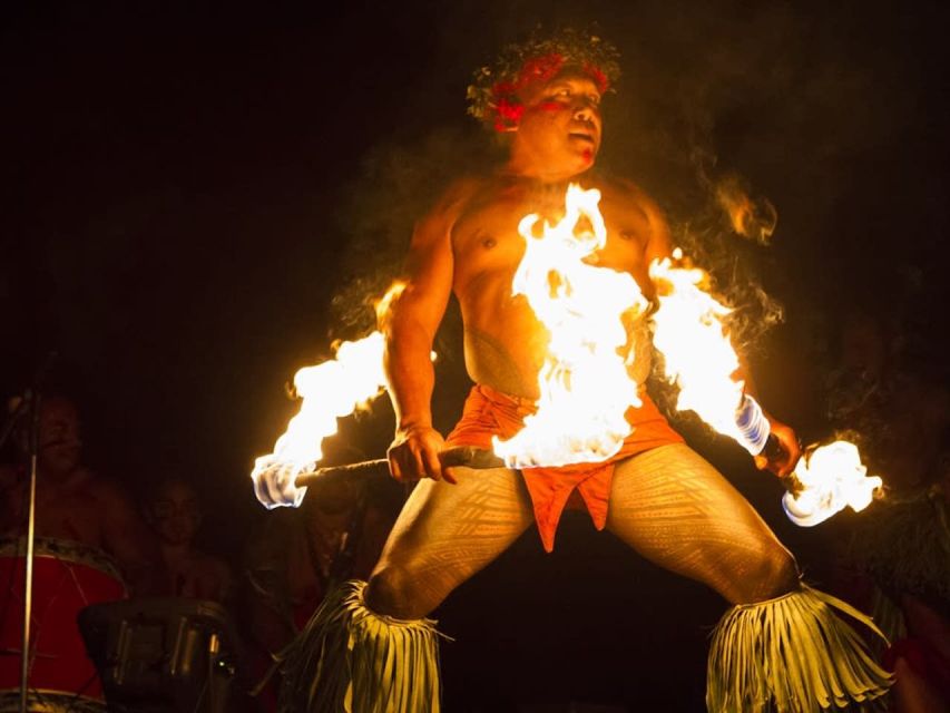 Oahu: Chief's Luau Dinner Show - Paradise vs Royal seating: choosing where you’ll sit