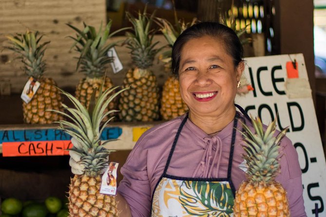 Oahu Circle Island Full Day Tour with Scenic Stops & Local Foods - Macadamia nut farm tastings and Mokoli’i: where the day gets fun