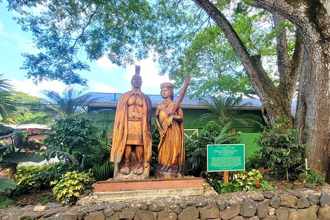 Oahu Circle Island Tour with Byodo-In Temple Admission - Hanauma Bay Lookout (pass-by) for the coral-bay view