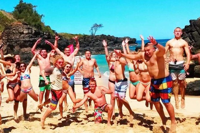 Oahu Circle Island Tour with Turtle Snorkeling— Small-Groups - Diamond Head and Halona: the morning viewpoint combo