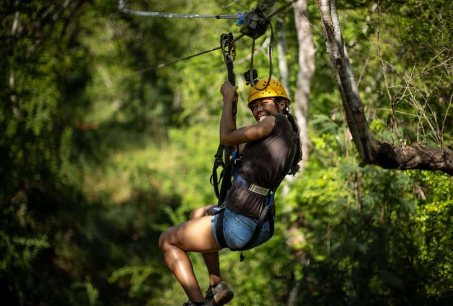 Oahu: Coral Crater Zipline Tour - Heights and speed: what 300 to 900 feet looks like in real life