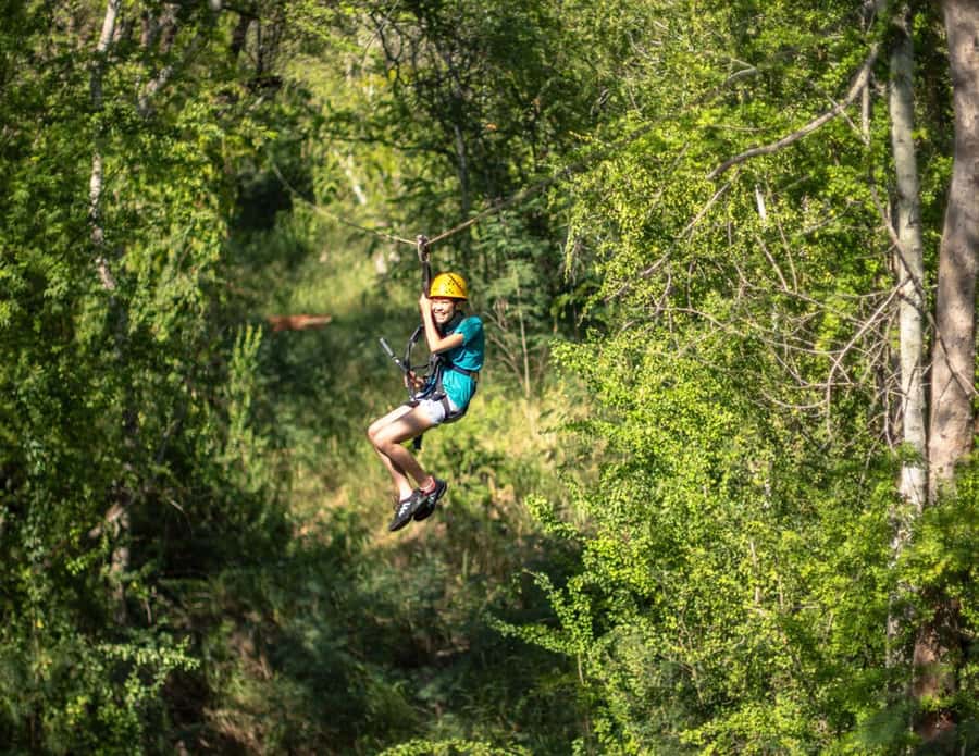Oahu: Coral Crater Zipline Tour - What the ride experience feels like from first clip-in to last landing