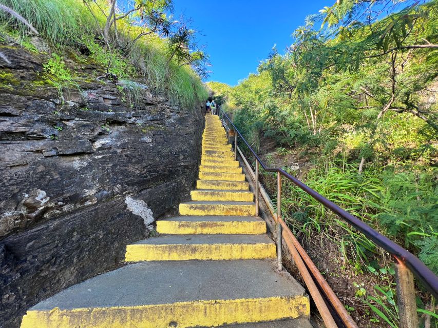 Oahu: Diamond Head Crater Hike and North Shore Experience - Key things that make this Oahu day worth it