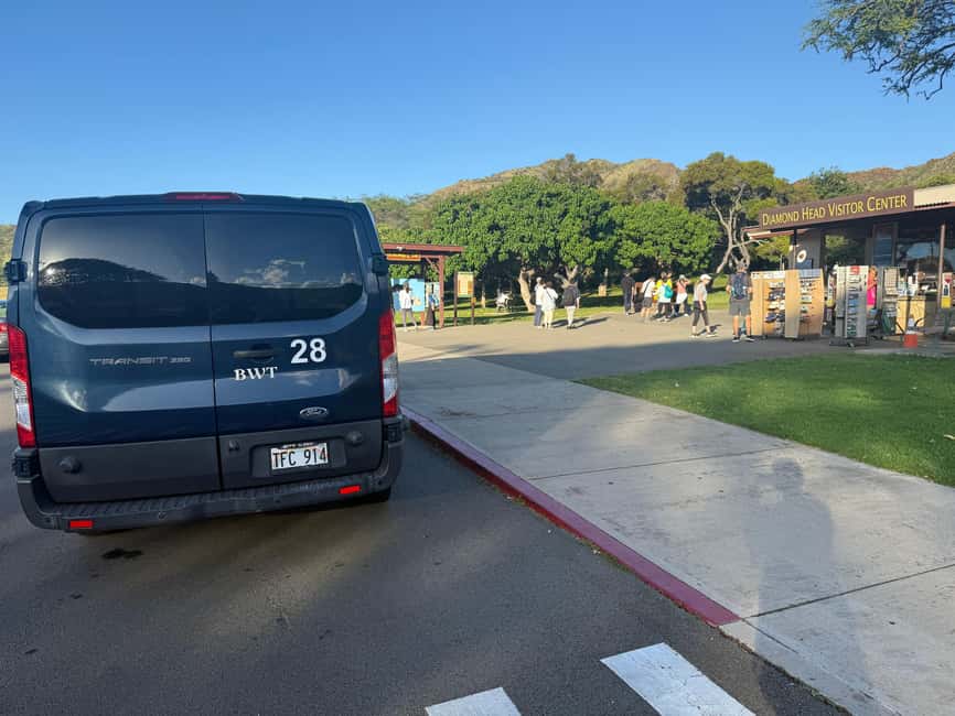Oahu: Diamond Head Hike with Roundtrip Transportation - The Summit Payoff: Waikiki and the Ocean in One Big View