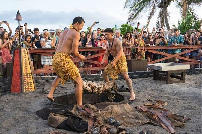 Oahu: Germaine's Luau - Getting there from Waikiki: shuttle stops, timing, and the hidden cost