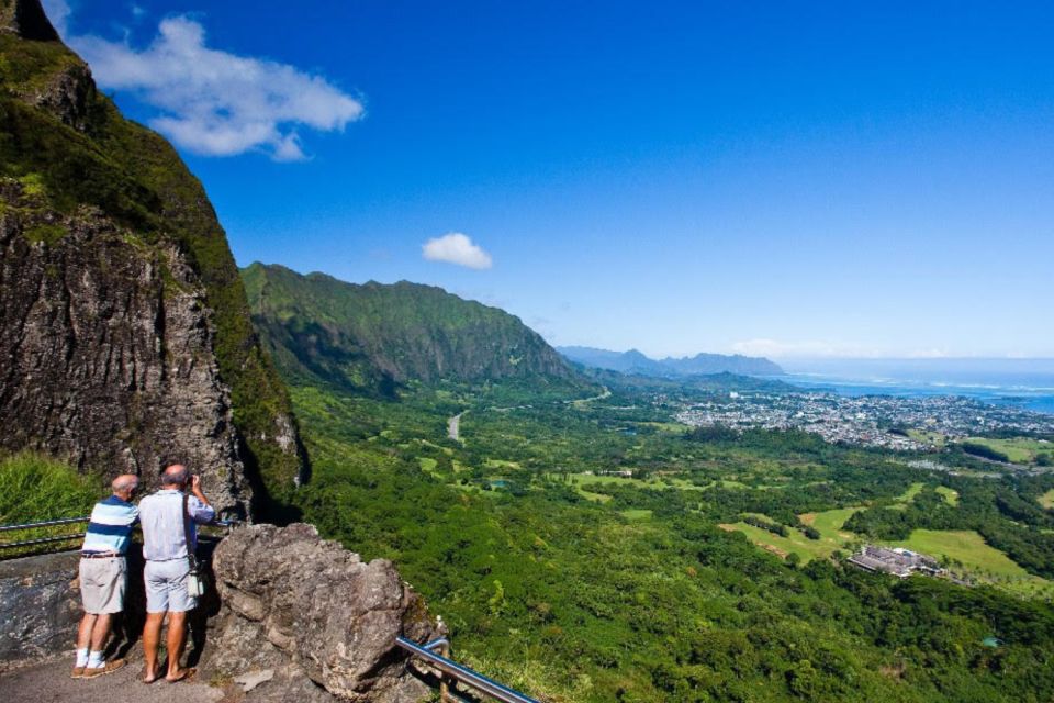 Oahu: Guided Tour of North Shore and Waimea Botanical Garden - North Shore beaches and the East End: where the scenery does the talking