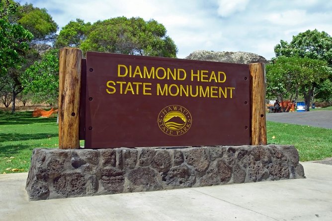 Oahu Island Full-Day Sightseeing Tour - Sunset Beach and Dole Plantation: The Final Lookouts and the Gift Shop Stop