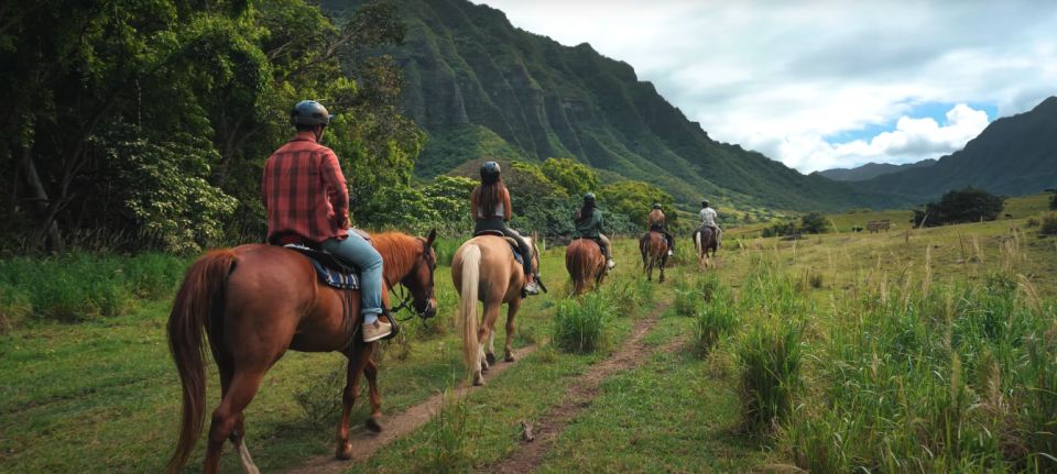 Oahu: Kualoa Hills and Valleys Horseback Riding Tour - The feel of riding Kualoa’s Jurassic Valley