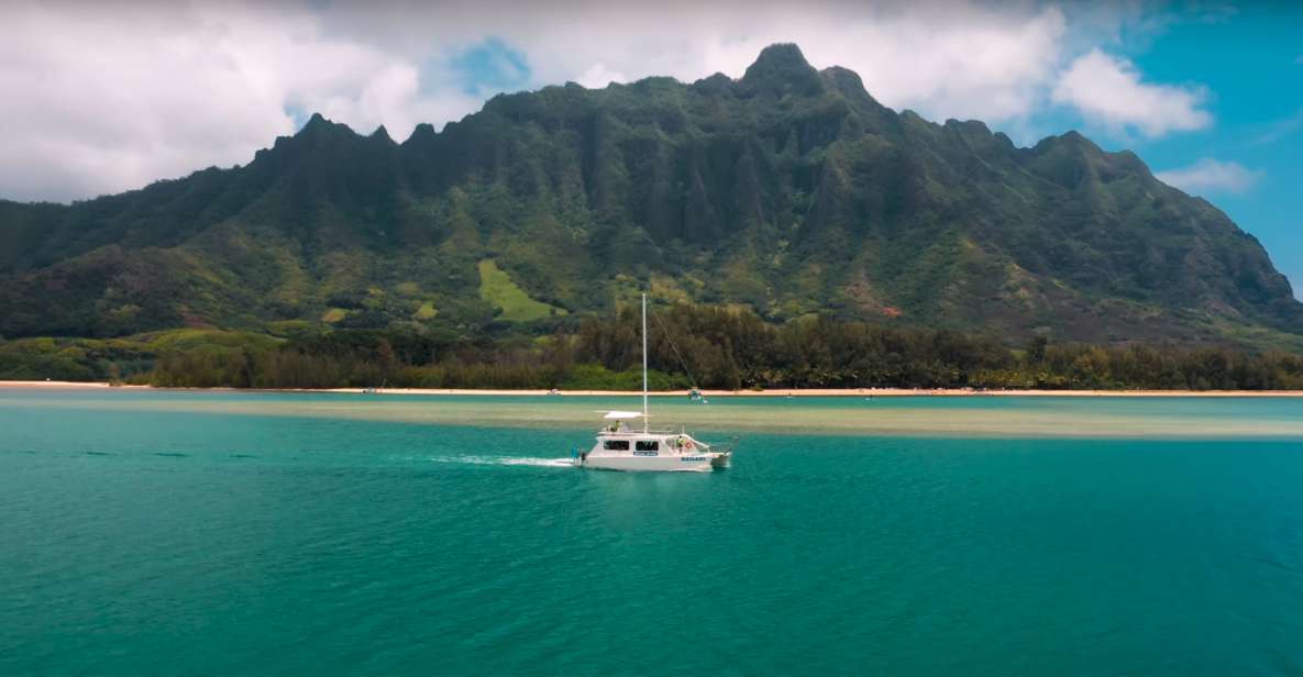 Oahu: Molii Fishpond and Kaneohe Bay Catamaran Tour - Kualoa Ranch views from the water: scenery with a purpose