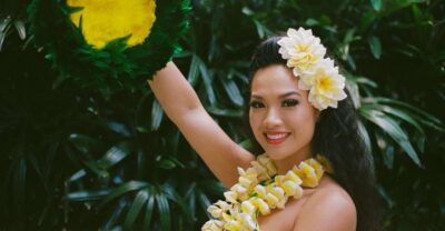 Oahu: Pa'ina Luau Waikiki at Waikiki Beach Marriott Resort - The Performance: Hula for Royalty and a Story-Driven Polynesian Program