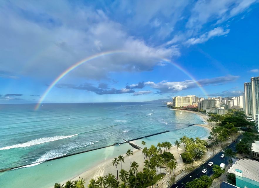 Oahu: Pa'ina Luau Waikiki at Waikiki Beach Marriott Resort - VIP Upgrade: Premium Seating and Included Cocktails
