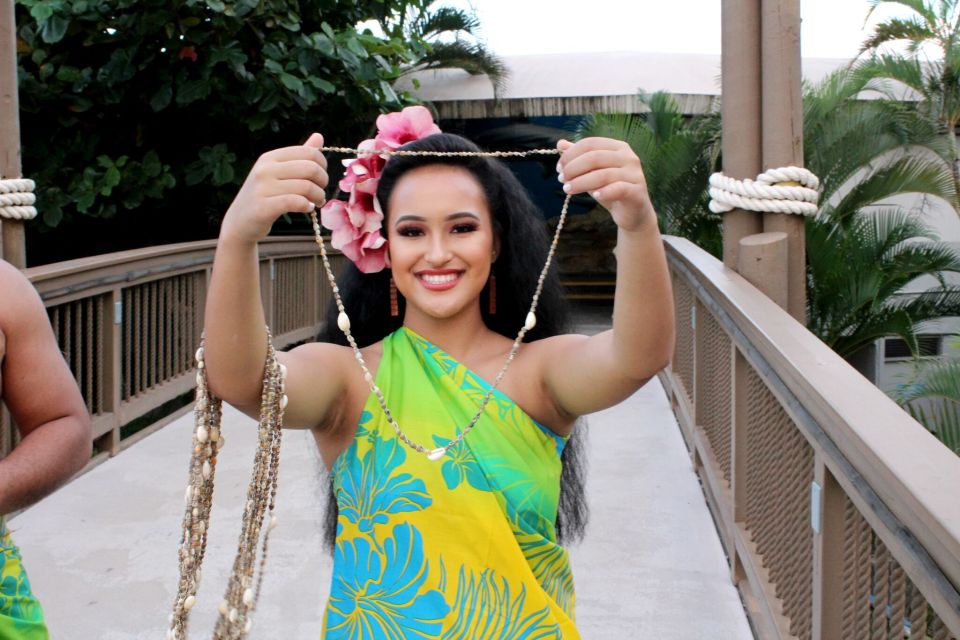 Oahu Pass: Save up to 50% on Top Attractions - Includes Luau - Water adventures: kayaking, SUP, Sea Life Park, and turtles