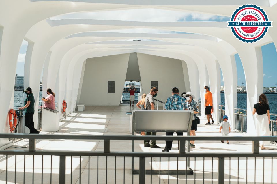 Oahu: Pearl Harbor, Arizona Memorial & Honolulu City Tour - Waikiki Pickup: One Less Stress Point