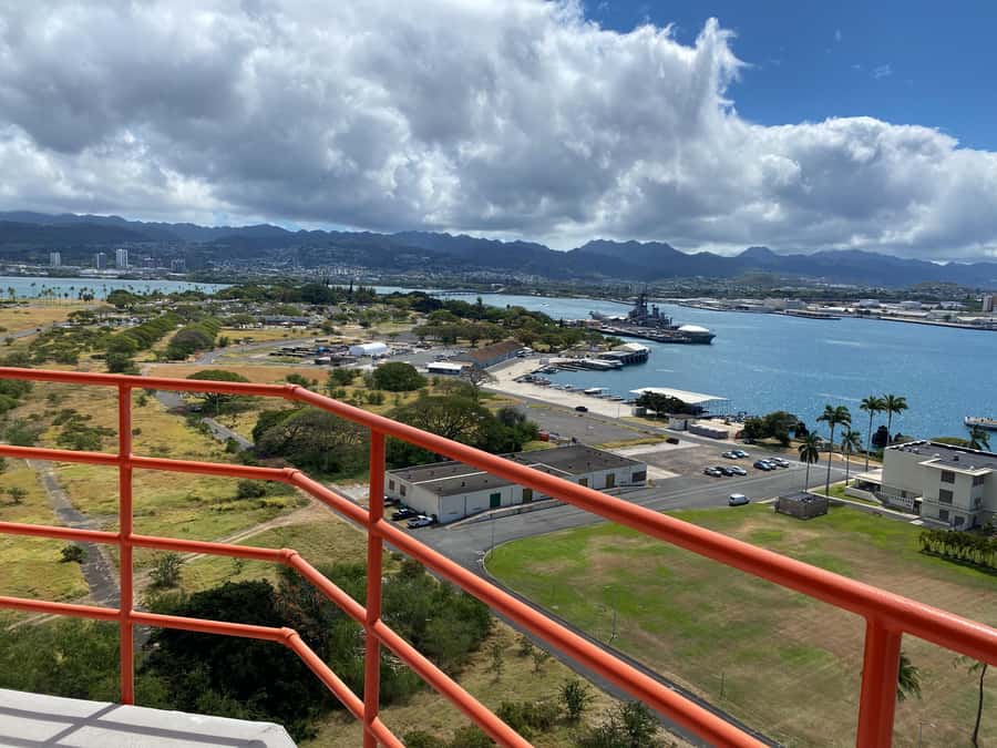 Oahu: Pearl Harbor Aviation Museum Entry Ticket - Who should book this ticket