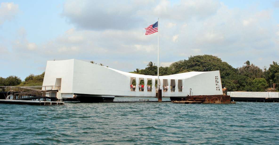 Oahu: Pearl Harbor, USS Arizona, and City Highlights Tour - Pearl Harbor first: why this tour works as a 6-hour day