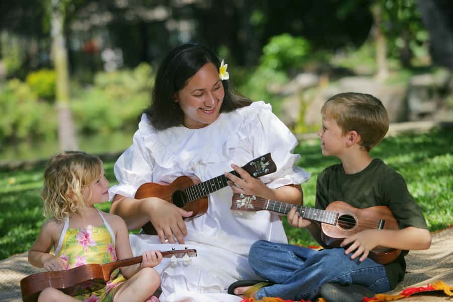 Oahu: Polynesian Cultural Center Island Villages Ticket - Island of Tahiti: pole fishing, spear throwing, and pearl-farm history