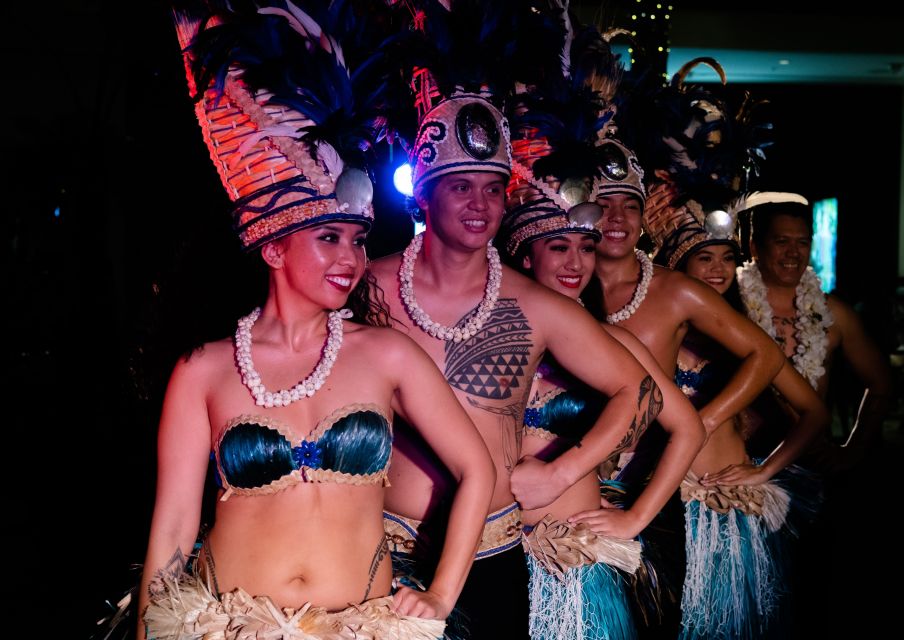 Oahu: Queens Waikiki Luau - Where it is: International Market Place (right in Waikiki)