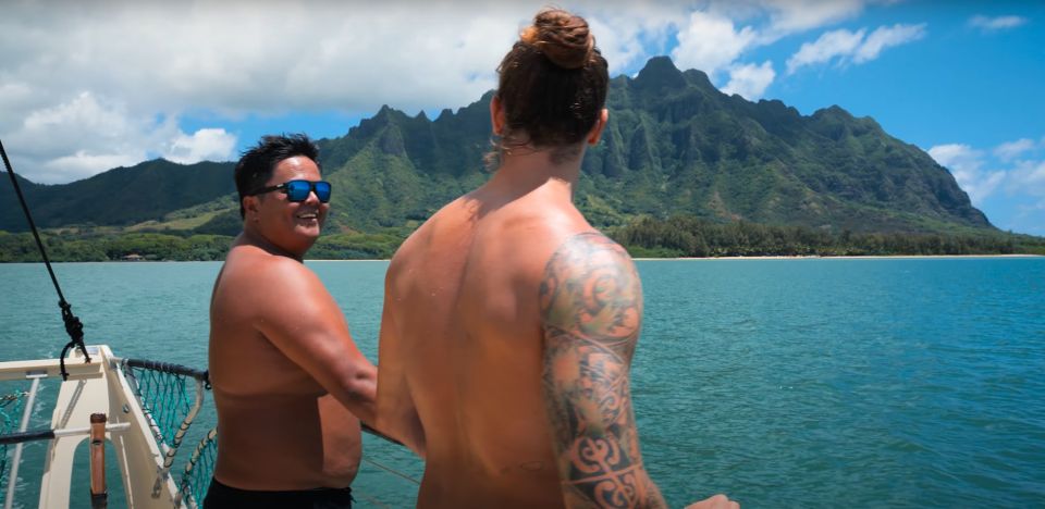 Oahu: Secret Island Beach Adventure and Water Activities - Beach Games Are Built In: Volleyball, Table Tennis, Horseshoes