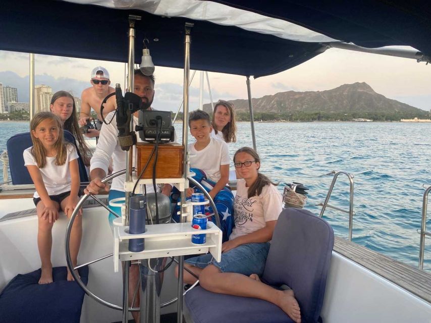 Oahu: Sunset sailing in small intimate groups - Practical details that make or break your comfort
