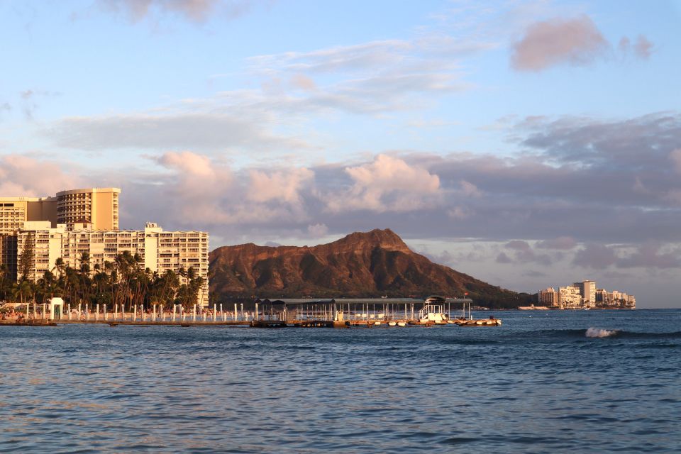 Oahu: Traditional Canoe Sunset Cruise with Dinner - Sailing Along Honolulu’s Coast: Waikiki Views With Real Wind and Motion