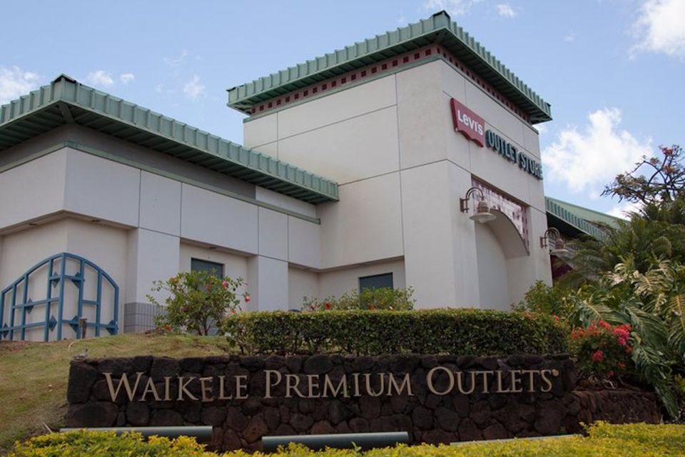 Oahu: Waikele Premium Outlets Roundtrip Bus From Waikiki - Pickup and return timing: building a smooth day around the shuttle