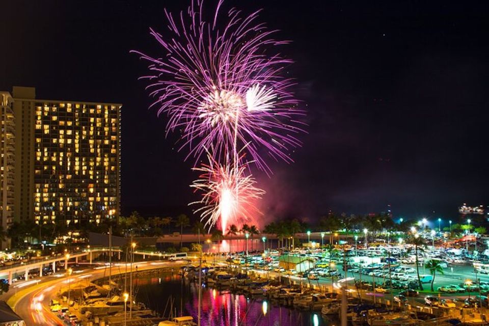 Oahu: Waikiki Friday Night Fireworks Catamaran (Wahine Koa) - Key Takeaways Before You Go