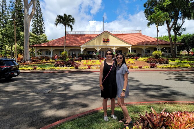 Oahu's Fun and Foodie Tour Groups of 5 or more Only! - Early Pickup From Waikiki and a 6–7 Hour Food-Focused Day