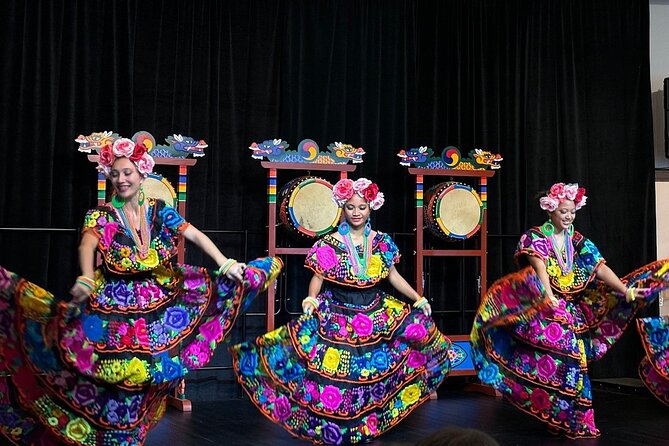 "Origins" Multicultural Dance Spectacular - Crafts That You Can Actually Use: Kukui Nut and Ti Leaf Souvenirs