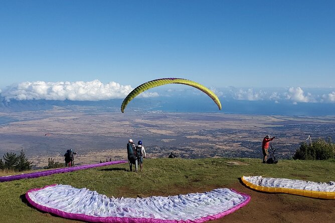 Paraglide Maui's 1K Tandem Paragliding Experience - Photos After Landing: Let Someone Else Capture the Moment
