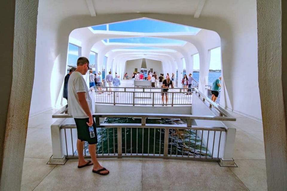 Pearl Harbor and Oahu Circle Island Tour FROM MAUI - Macadamia farms and local treats: the snack strategy that works