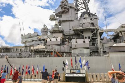 Pearl Harbor: Arizona & Missouri Battleship Tour From Maui, Big Island & Kauai - Pearl Harbor National Memorial: the guided exhibits time you actually need